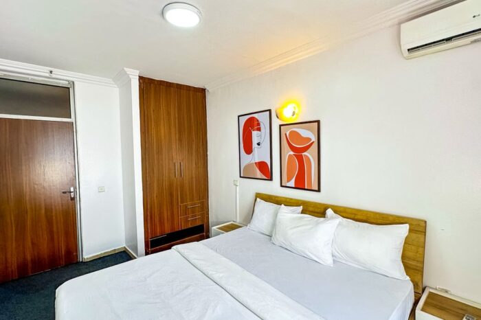 WhatsApp Image 2025-11-07 at 11.07.14 (1)